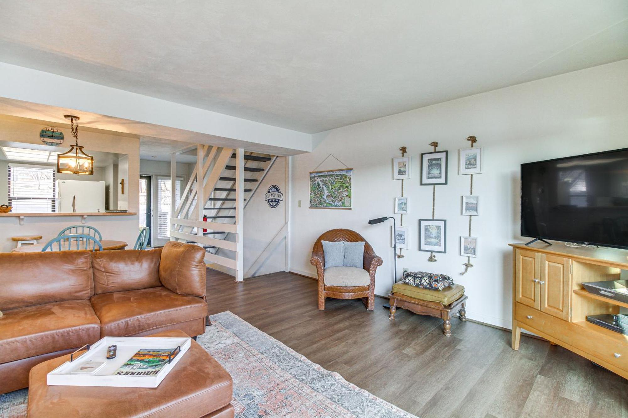 Lakefront Moneta Home With Community Boat Dock! Exterior foto