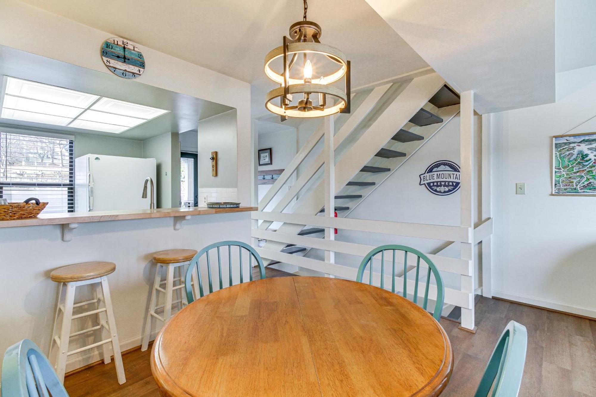 Lakefront Moneta Home With Community Boat Dock! Exterior foto